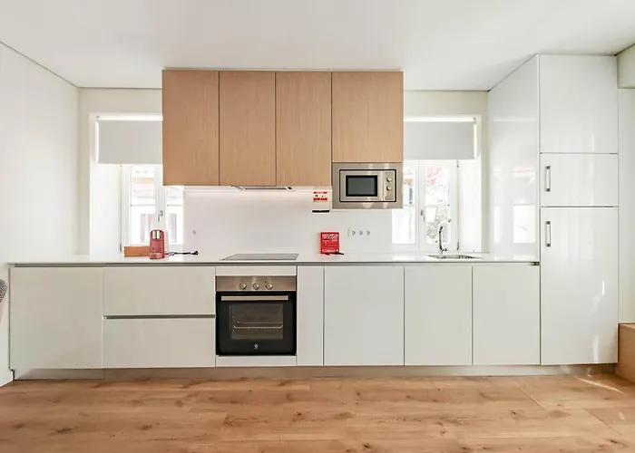 Senhora Dos Mares - In Ribeira * Viana do Castelo